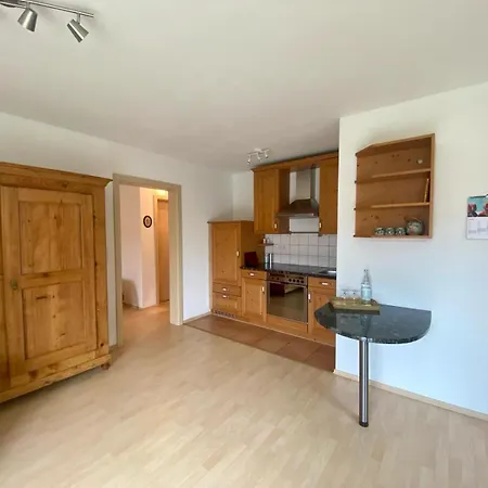Einliegerwohnung In Ruhiger Lage * Gunningen