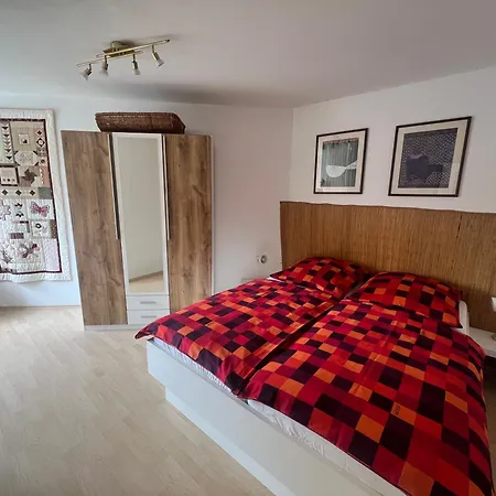 Lejlighed Einliegerwohnung In Ruhiger Lage *