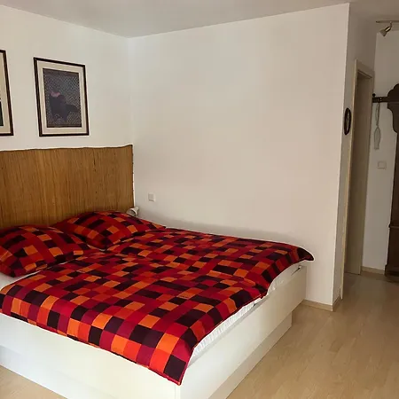 Einliegerwohnung In Ruhiger Lage Gunningen