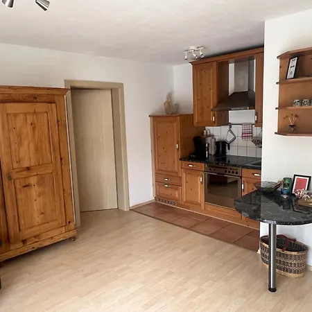 Einliegerwohnung In Ruhiger Lage Daire Gunningen